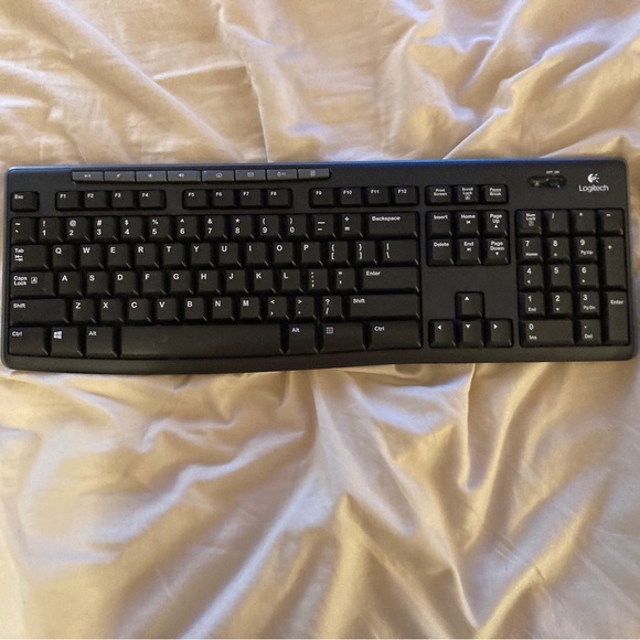 Logitech K270 Wireless Keyboard (NO RECEIVER) (IL/RT6-9213-920-003051-UG) - Picture 1 of 3